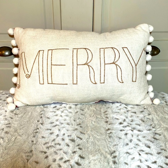 Holiday Accent Pillow Merry & Joy White & Red Reversible Broyhill NWOT 1… - Picture 1 of 6